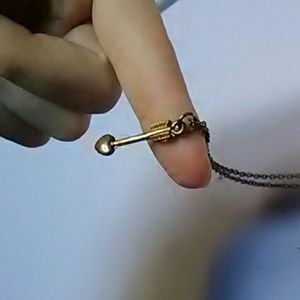 Cute arrow necklace!!